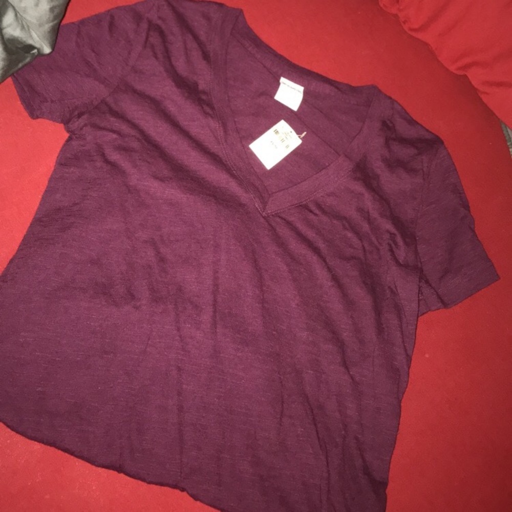 V-neck Maroon pink Victoria’s Secret shirt